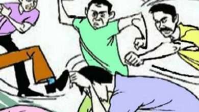 हरिद्वार: रुड़की में हिस्ट्रीशीटर की गिरफ्तारी के बाद पुलिस और समर्थकों के बीच झड़प