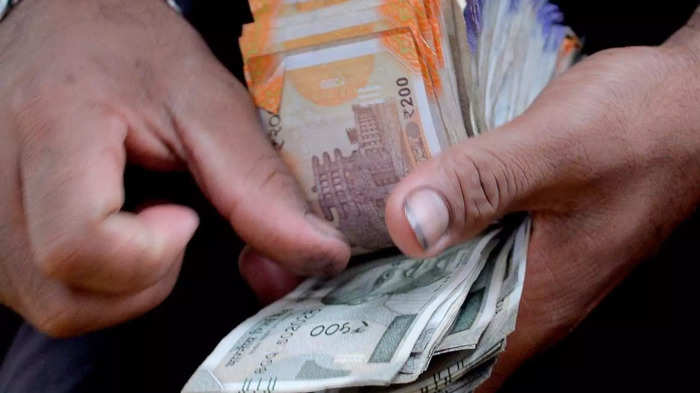 2024 के अंत के साथ ही नए साल 2025 में देश में लागू होने वाले नियमों में बदलाव