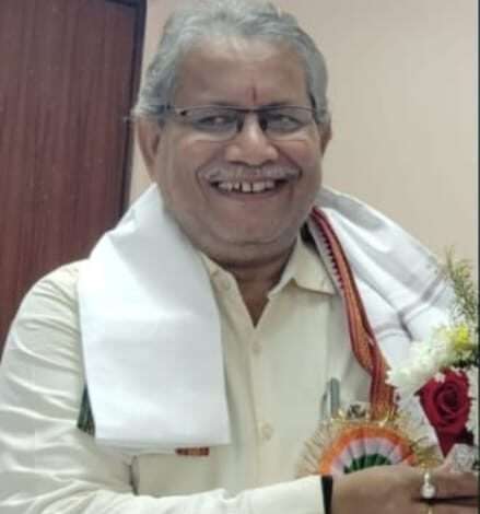 WhatsApp Image 2025 02 03 at 11.08.42 AM देश का विकास बढ़ रहा है, मध्यम वर्ग खुश है, लेकिन "असंगठित श्रमिक असंगठित ही रहे" - एस.पी. तिवारी राष्ट्रीय महामंत्री ( TUCC )