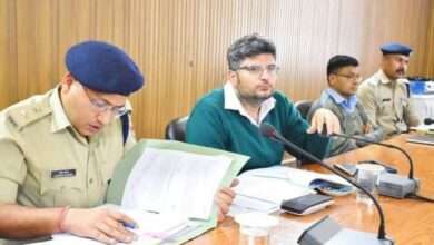 जिलाधिकारी संदीप तिवारी