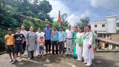 पिथौरागढ़: 15 अगस्त पर भवन एवं अन्य निर्माण कर्मकार कल्याण संघ ने जिला कार्यालय में ध्वजारोहण किया