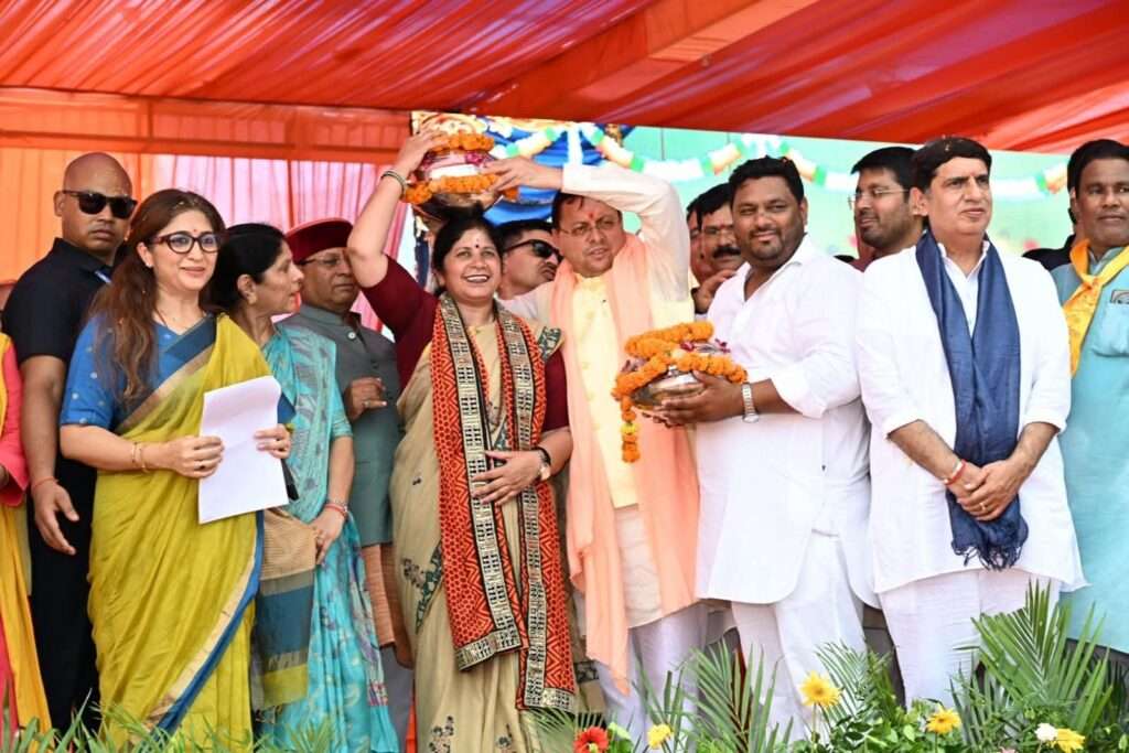 WhatsApp Image 2026 07 30 at 9.02.56 PM 1 संत शिरोमणि गुरु रविदास जी की 650वीं जयंती पर भगवानपुर में निकली भव्य कलश बंधन महारैली